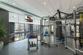 76 E Lake St in Chicago, IL - Building Photo - Building Photo