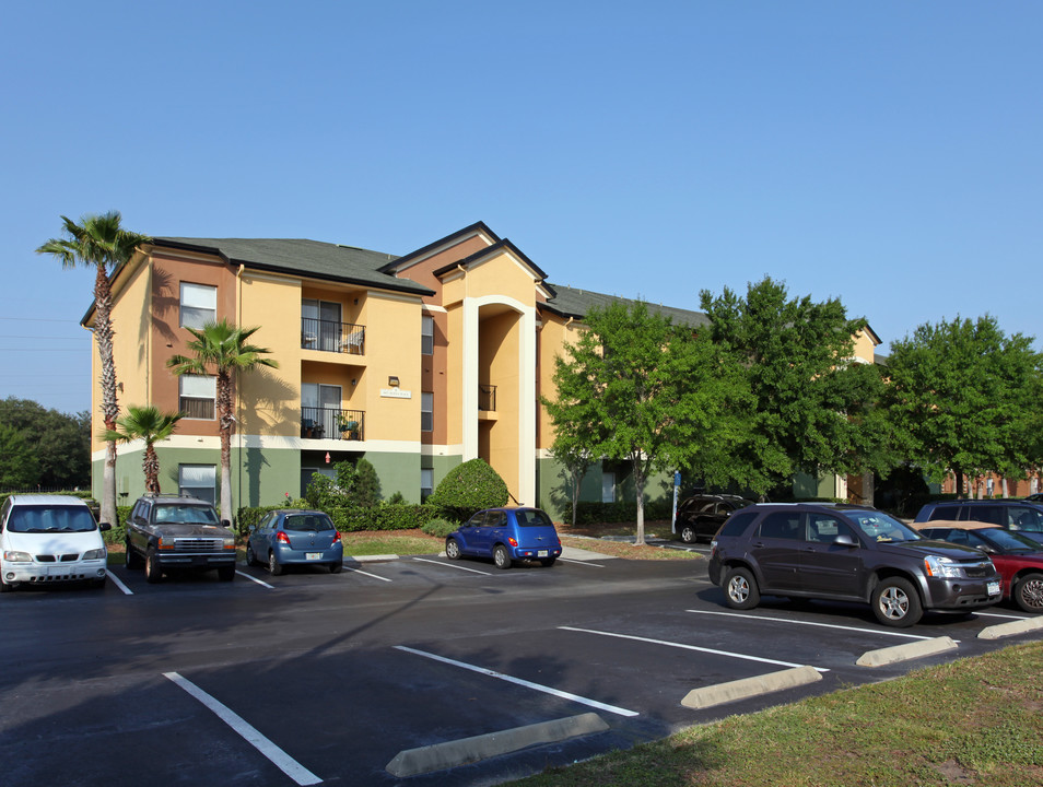 Buena Vista Place Apartment in Windermere, FL - Building Photo