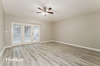25131 Hyde Park Blvd in Land O Lakes, FL - Building Photo - Building Photo