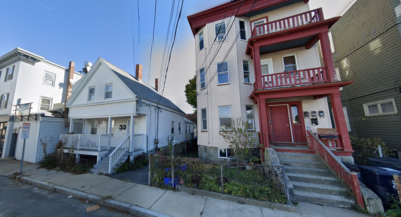 16 Alberta Ter, Unit 1 in Cambridge, MA - Foto de edificio