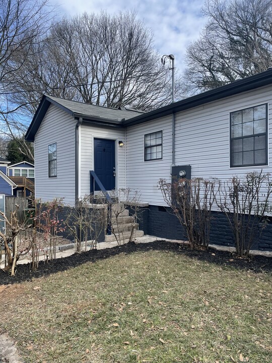 515 Lynch Ave NW in Atlanta, GA - Building Photo