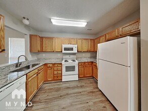 8805 Korniv Dr in Charlotte, NC - Building Photo - Building Photo
