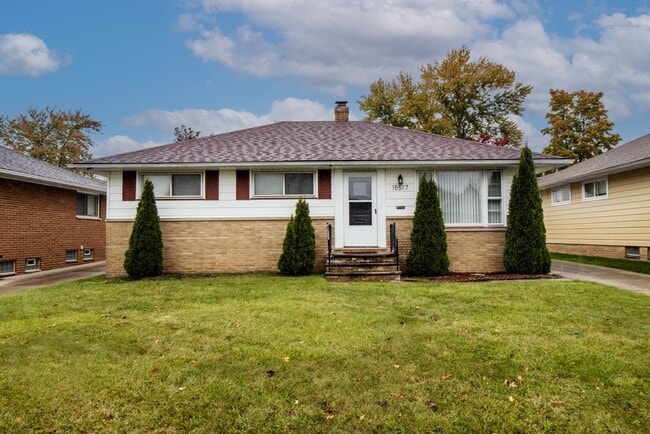 property at 15517 Shirley Ave