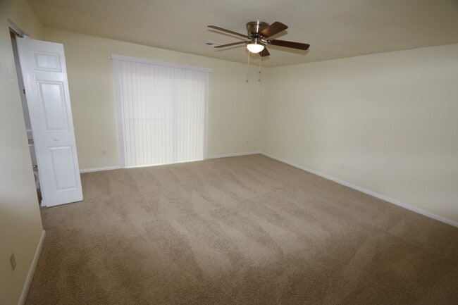 2319 Quail Valley E Dr