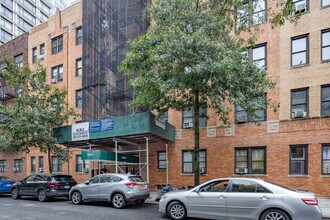 524-534 E 88th St in New York, NY - Building Photo - Building Photo