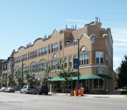 Reliable Lofts in Chicago, IL - Building Photo - Building Photo
