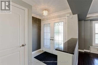 21 Elderbrook Crescent in Vaughan, ON - Building Photo - Building Photo