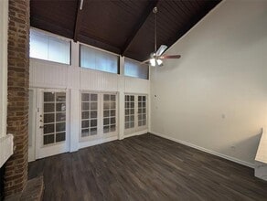 6019 Ridgecrest Rd in Dallas, TX - Building Photo - Building Photo