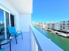3626 NE 168th St in North Miami Beach, FL - Building Photo - Building Photo