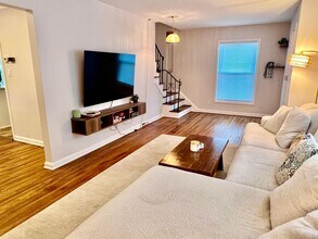 4031 Ardmore Rd in Cleveland Heights, OH - Building Photo - Building Photo