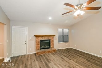 8951 Rose Hill Dr S in Jacksonville, FL - Building Photo - Building Photo