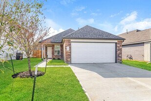 2868 Briggs Dr in Conroe, TX - Building Photo