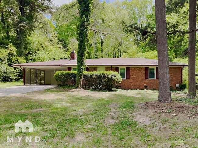 property at 392 Colchester Dr
