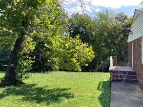 206 Lee Dr in Columbia, TN - Building Photo - Building Photo