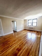 5 Greenridge Ave in White Plains, NY - Building Photo - Building Photo