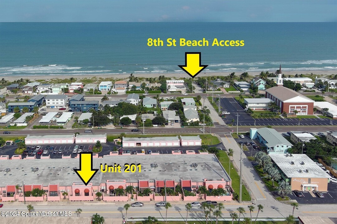 754 S Orlando Ave in Cocoa Beach, FL - Building Photo