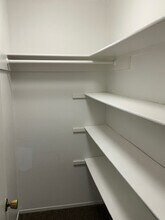 304 N Riverside Dr in Modesto, CA - Building Photo - Building Photo