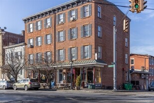 97 Liberty St in Newburgh, NY - Building Photo