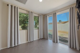 14625 N 26th Ave in Phoenix, AZ - Building Photo - Building Photo