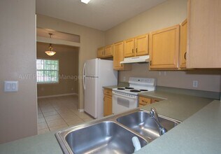 88 Farmsworth Dr in Palm Coast, FL - Building Photo - Building Photo