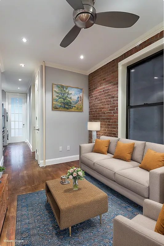 15 W 103rd St in New York, NY - Building Photo - Building Photo