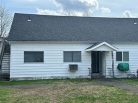 276 Fosler Rd in Highland, NY - Building Photo