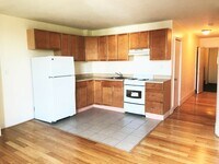 210 Maverick St, Unit 6 photo'