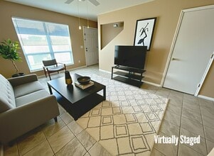 4001 Doraine Ct in Killeen, TX - Foto de edificio - Building Photo