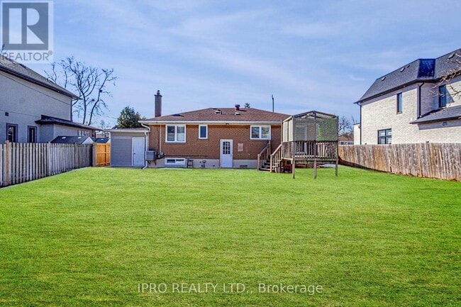 property at 529 Trudale Ct