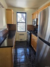 150-11-150-72 72nd Rd in Queens, NY - Building Photo - Building Photo