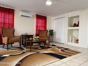 2027 Wallace Ave in Melbourne, FL - Building Photo - Building Photo