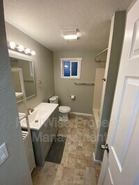 902 S Comstock Rd photo'