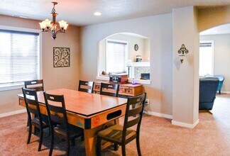 21229 SE Golden Market Ln in Bend, OR - Building Photo - Building Photo