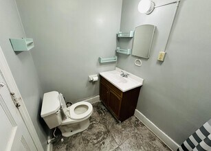 19 7th Ave SE-Unit -4 in Aberdeen, SD - Building Photo - Building Photo