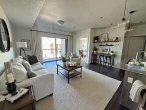 La Vida at Sienna Hills in Washington, UT - Building Photo - Building Photo