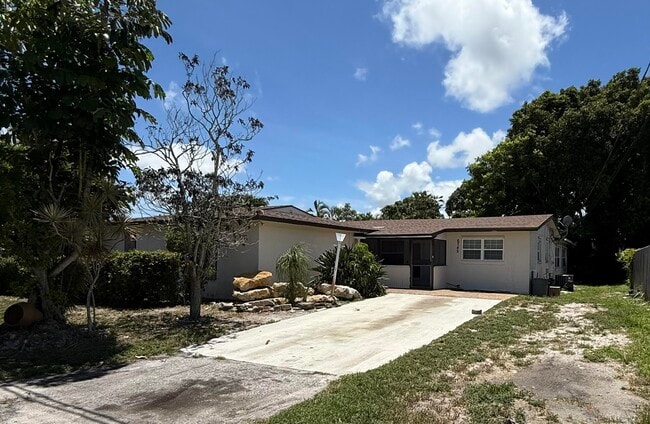 property at 6745 Venetian Dr