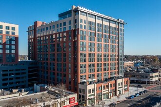 The Mitchell in White Plains, NY - Building Photo - Building Photo