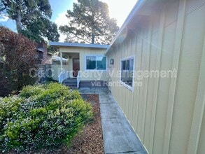 1319 Miles Ave in Pacific Grove, CA - Building Photo - Building Photo