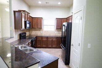 2704 NE 129th St in Edmond, OK - Building Photo - Building Photo