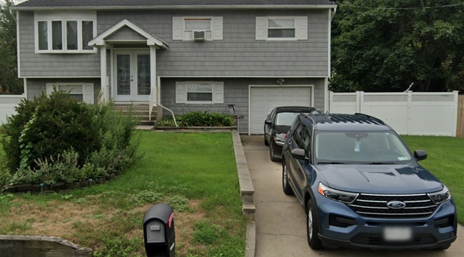 property at 498 Hawkins Rd