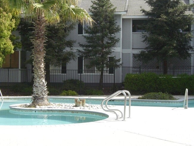 property at 1630 Willowbrook Dr
