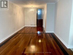 492 Ettridge Ct in Mississauga, ON - Building Photo - Building Photo