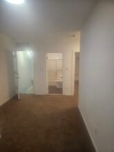 1326 Bridge St, Unit upper in Ashtabula, OH - Foto de edificio - Building Photo