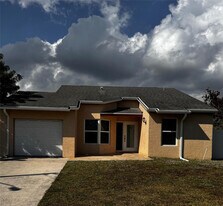 401 NW 23rd St in Boca Raton, FL - Building Photo