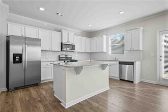 556 Quail Pass in Dawsonville, GA - Building Photo - Building Photo