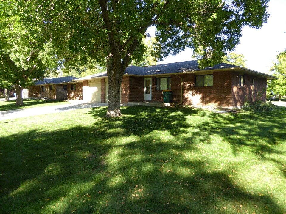 808 Horizon Ave in Fort Collins, CO - Foto de edificio