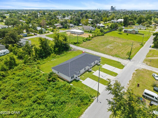 400 N Church Ave in Panama City, FL - Building Photo - Building Photo