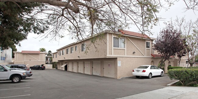 Grove Meadow in Imperial Beach, CA - Building Photo - Building Photo