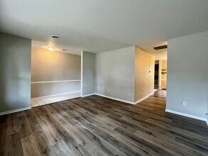 6423 Ashbrook Dr in Fort Wayne, IN - Building Photo - Building Photo