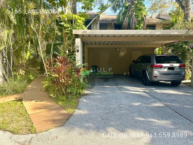 property at 5166 Lancewood Dr